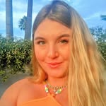 Hanna Jackson - @hannamade_handmadeart - Instagram