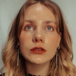 blades - @hannahbladesy - Instagram