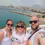 Hannah Bott - @hannahlylabott - Instagram