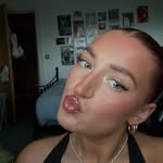 @hannahbryson_ - Instagram