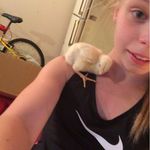 Hannah Bunker - @kay_bunker123 - Instagram