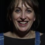 Hannah Cave - @proffessionaladult50 - Instagram
