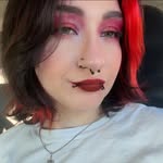 Hannah Coons - @hrcloveless - Instagram
