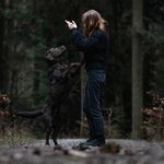 Hannah Sophie Escher | Photography - @labradortrails - Instagram