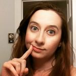 Hannah Ferris - @jugjugpow - Instagram