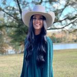 Hannah Galloway - @hgalloway17 - Instagram