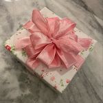 Hanna Goble - @littlemgiftwrapping - Instagram