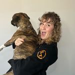 Hannah Ginn (Guy) - @hannahthehoneybear - Instagram