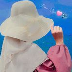 Hana Hass - Facebook