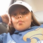 Hannah Hauser - @hlhauser25 - Instagram