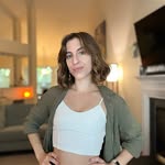 Hannah Hedrick - @littlemisshedrick - Instagram