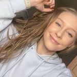 Hannah Heidebrecht - @hannahheidebrecht - Instagram