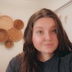 Hannah Higley - @hans.closet.sale_ - Instagram
