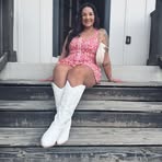 Hannah Holbert - Facebook