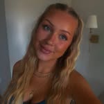 Hannah Holcomb - @hannahxholcomb - Instagram