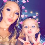 Hannah Hull - @hannahraes__closet - Instagram