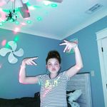 @hannah_irwin.spam - Instagram