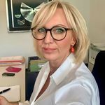 Hannah Keating - @officialkeating_ - Instagram