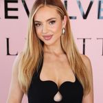Hannah Kerri - @hannahkerrri - Instagram