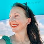 Hannah Key - @thefreckledkey - Instagram