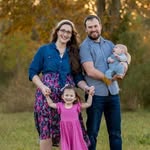 Hannah Korn Gosnell - @tailsfromarescuemom - Instagram
