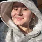 Hannah Lambert - @hannahandbubs - Instagram