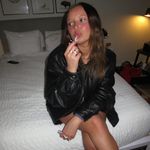 Hannah Lasser - @hannahlasser - Instagram