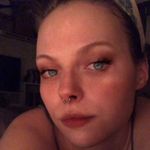 Hannah Layman - @cranberriesinsta - Instagram
