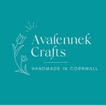 Hannah Lees - @avalennek_crafts - Instagram