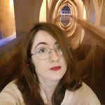 Esther Delgado Zamorano - @hannahlight2002 - Instagram