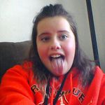 HANNAH LINDERMAN - @hannahckick - Instagram