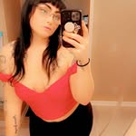Hannah Lindquist - @sugarbug94 - Instagram