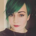 Hannah Lofgren - @lofgrizzle - Instagram
