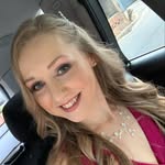 Hannah Lomas - @hannahclomas - Instagram