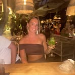 Hannah Lott - Facebook