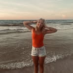 Hannah Mayes - Facebook