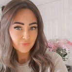 Hannah McKinnon - Facebook