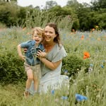Hannah Mock - @hannahbeaphotography - Instagram