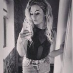 Hannah Oakes - @hannahoakesy - Instagram