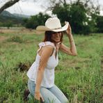 Hannah Oswald - Facebook