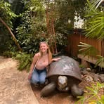 Hannah Pippin - Facebook