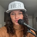 Hannah Elizabeth Ringer - @_hearhersing - Instagram
