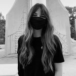 Hannah Rollins - @hlrdesign - Instagram