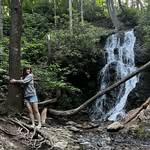 Hannah Schwarz - @12foottallskeleton - Instagram