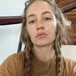 Hannah Scully - @freyhan6 - Instagram