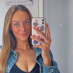 Hannah Seaton - Facebook