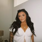 𝙷 𝙰 𝙽 𝙽 𝙰 𝙷 - @hannahselmani - Instagram