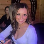 Hannah Sheedy - @hannahsheedy - Instagram