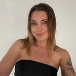 Hannah Staples - @hannah_s.77 - Instagram