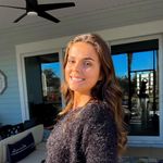 Hannah Steele - @hsteeleeee - Instagram